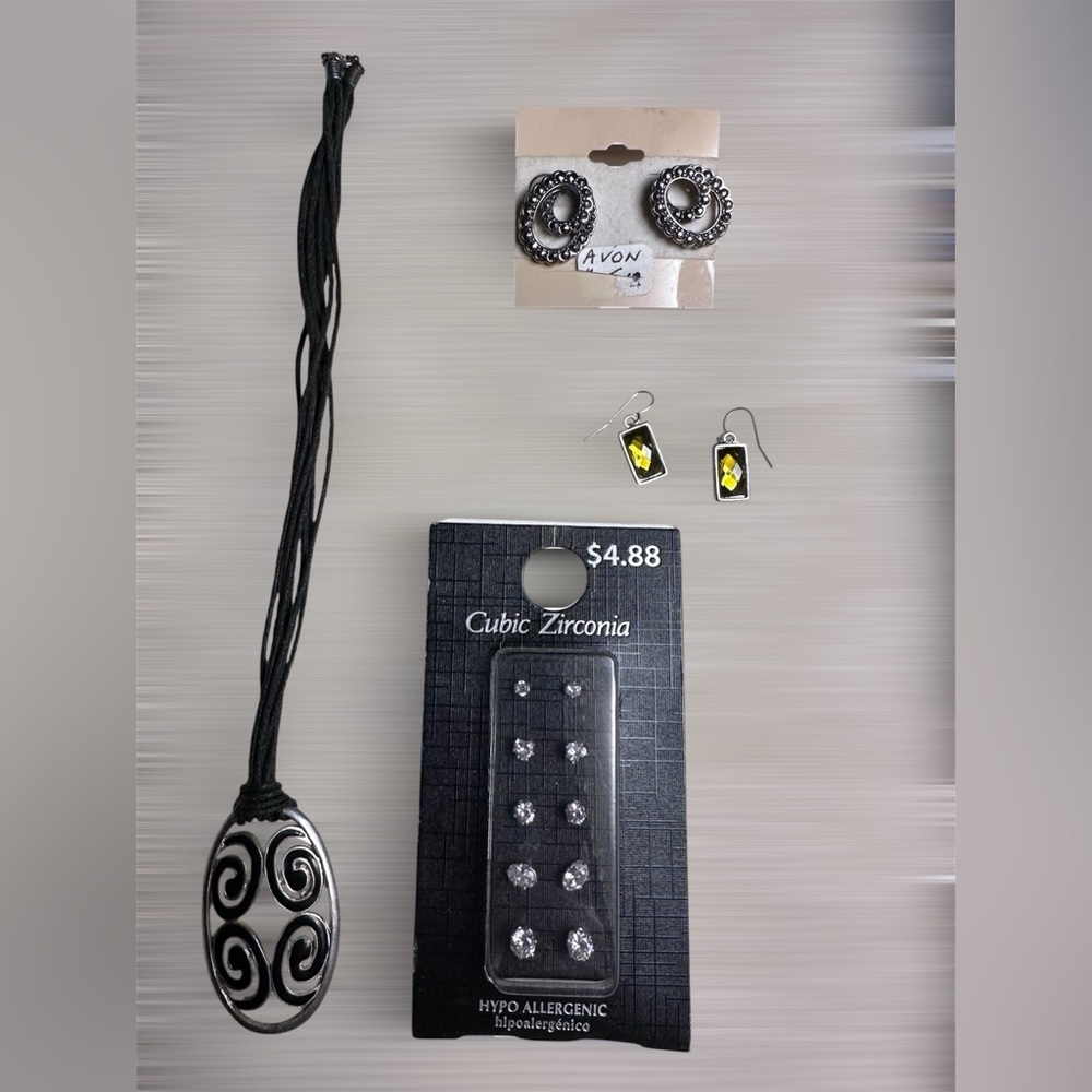 Jewelry lot